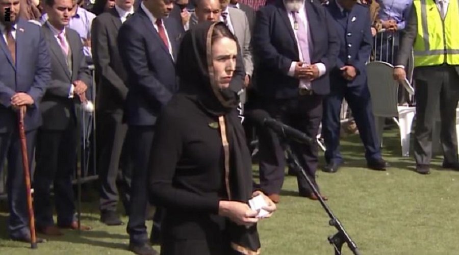 تشييع ضحايا نيوزيلندا بحضور رئيسة الوزراء