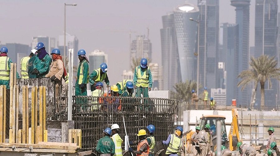 الجالية المغربية بقطر.. تجارب قاسية وأحلام منكسرة