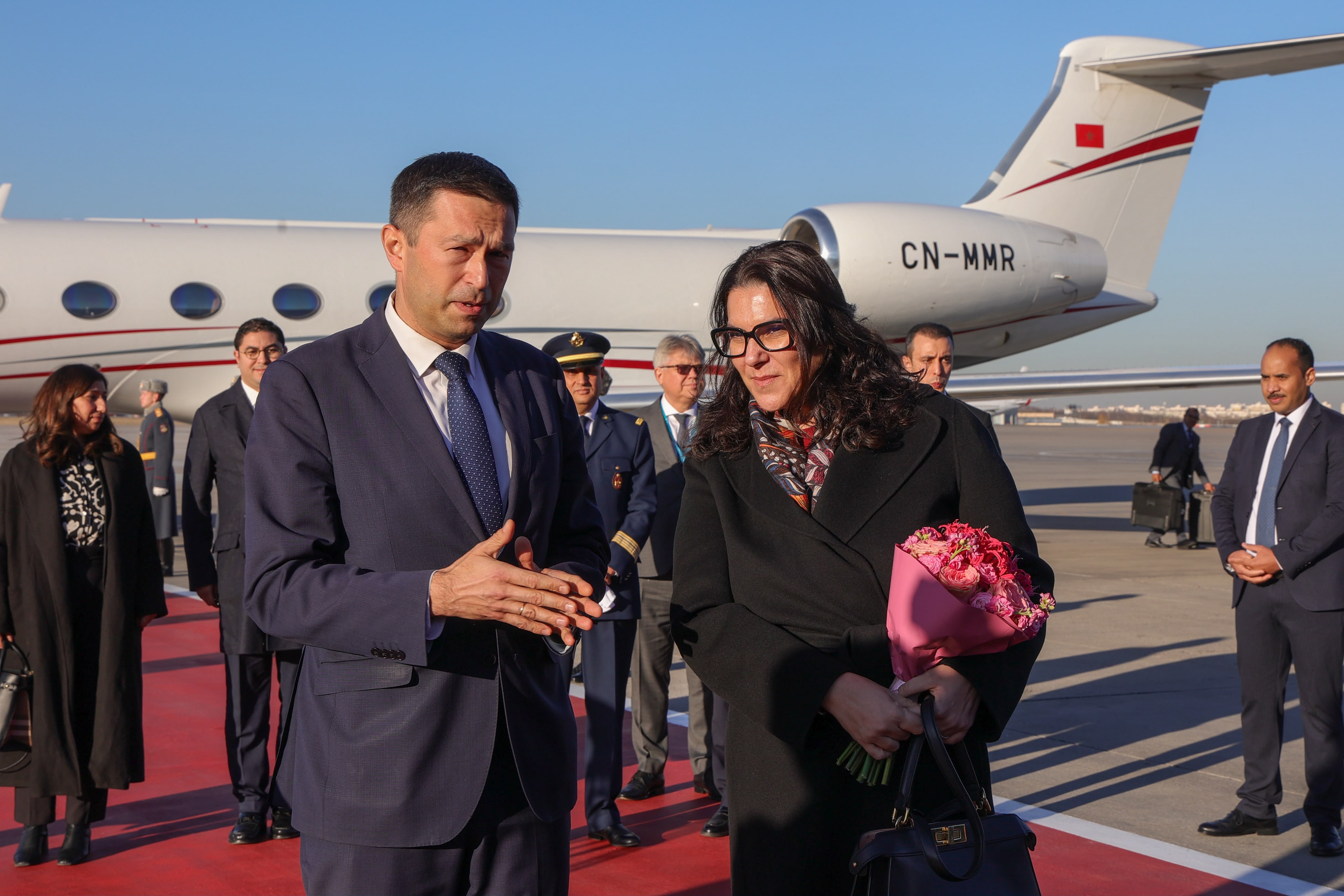 المنصوري تحل بموسكو في  أول مهمة دبلوماسية لتمثيل الملك محمد السادس في أشغال القمة الروسية الإفريقية الثالثة