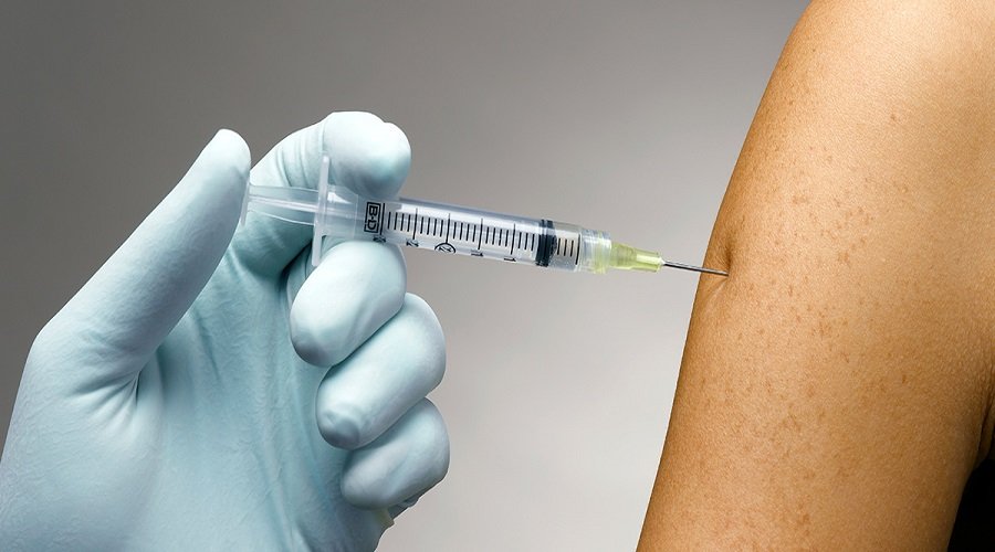 فايزر تكشف موعد الشروع في التطعيم بلقاح كورونا