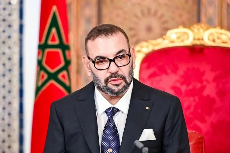 الملك محمد السادس يستقبل الجواهري والي بنك المغرب