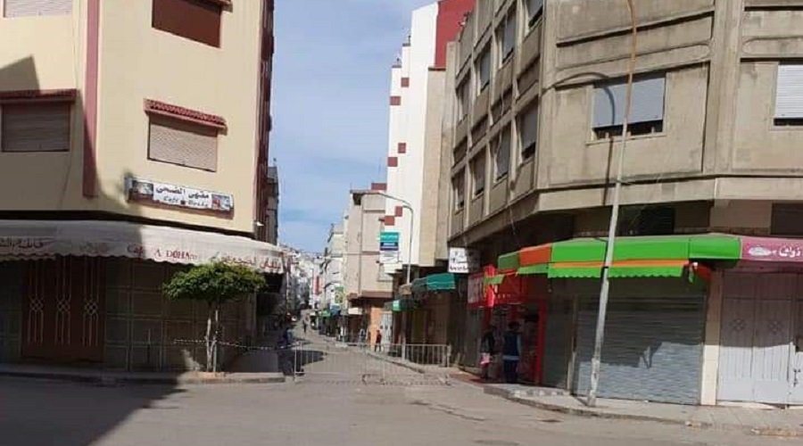 عناصر من القوات المساعدة تعنف وكيلا للملك بعد اجتيازه سياجا بحي بنكيران بطنجة