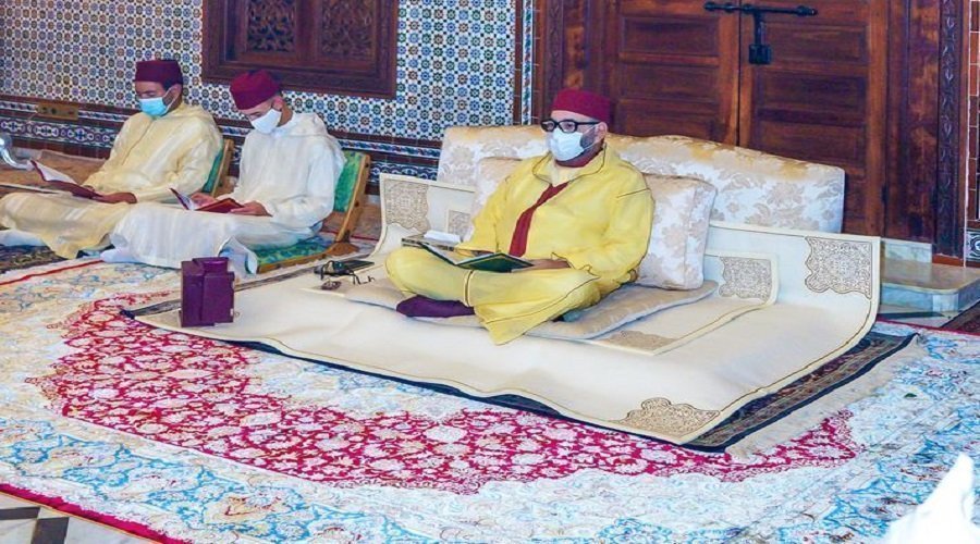 الملك محمد السادس يحيي ليلة المولد النبوي الشريف