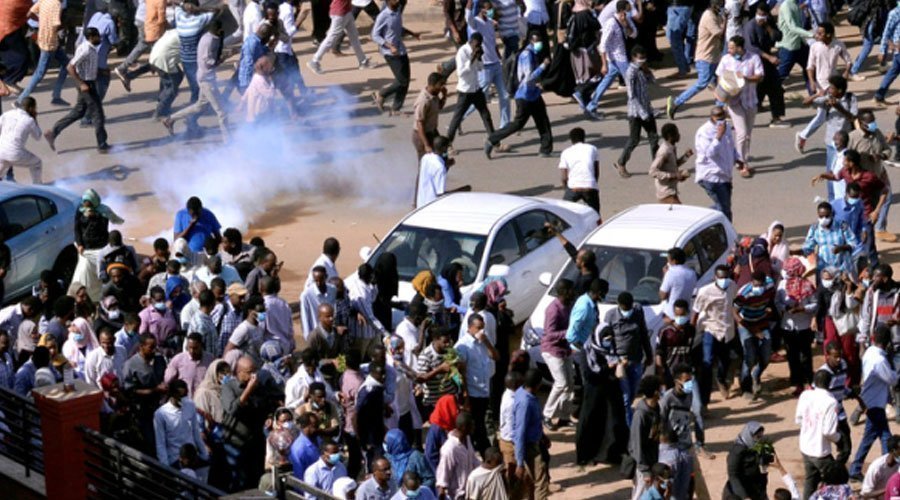 24 قتيلا في احتجاجات السودان