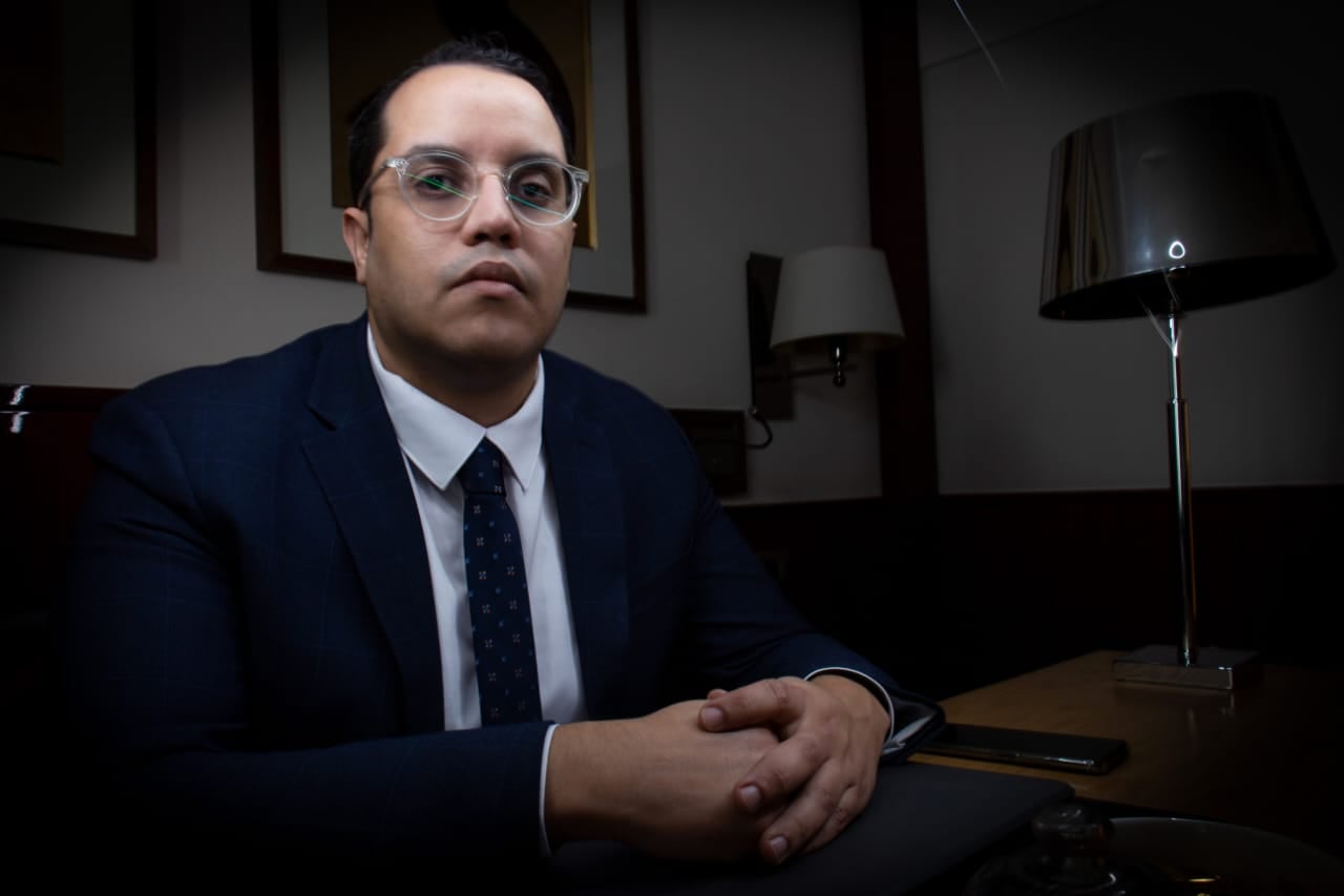 رئيس نادي المحامين : انسحاب السنغال مخالفة قانونية جسيمة تستوجب عقوبات قاسية