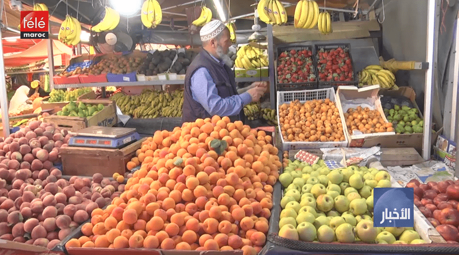 مهنيو إنتاج الخضر والفواكه يلتزمون بتزويد السوق بحاجياته ويحذرون من تخزينها