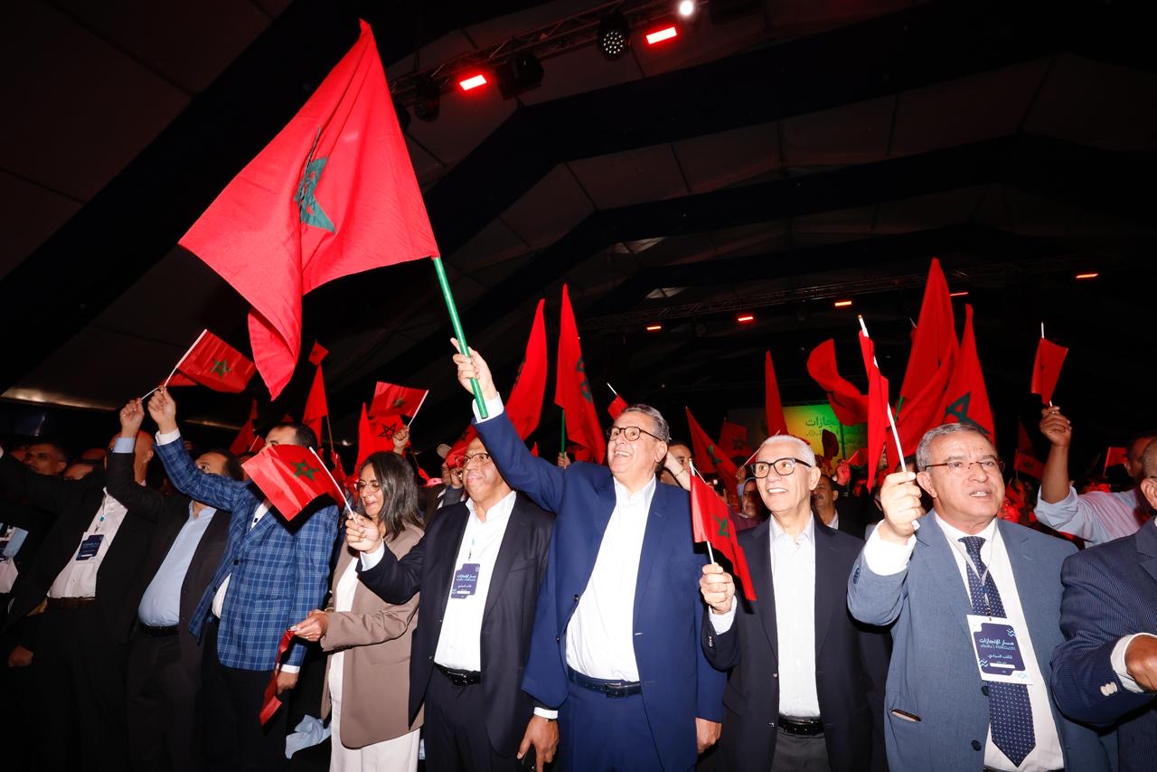 أخنوش: الرؤية الملكية السديدة جعلت 2025 سنة الانتقال من منطق التدبير إلى منطق التغيير في ملف الصحراء المغربية