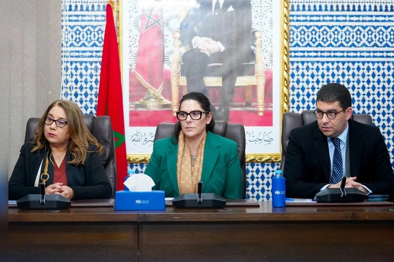 «البام» يتعهد بنمو 5% وتمويل برنامجه بـ350 مليار درهم دون خنق الطبقة الوسطى بالضرائب