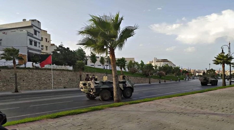 رسميا .. الجيش يحل بطنجة لدعم الجهود الأمنية لوقف نزيف الاستهتار بالوضع الصحي