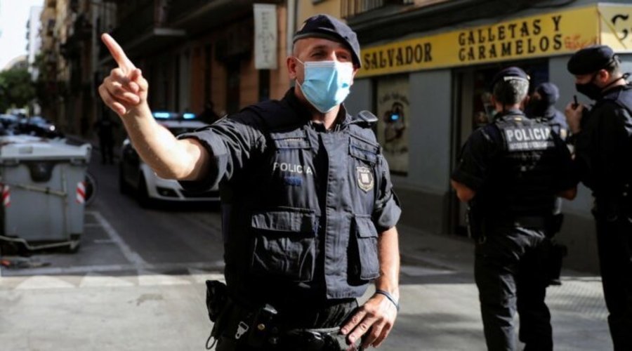 مقتل شاب مغربي في إسبانيا بعد تلقيه 12 طعنة