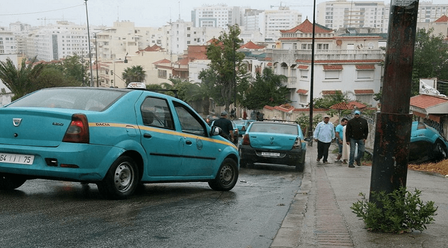 سلطات طنجة ترفض زيادة تسعيرة سيارات الأجرة