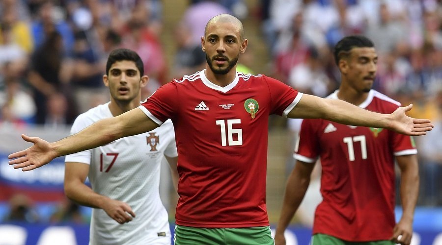 أمرابط: المنتخب الوطني يحتم علي العودة إلى أوروبا