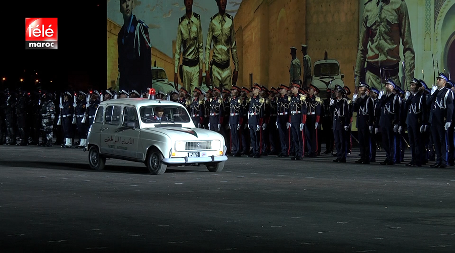 شاهدوا أقدم سيارة للشرطة المغربية وكيف كان زي رجال الأمن