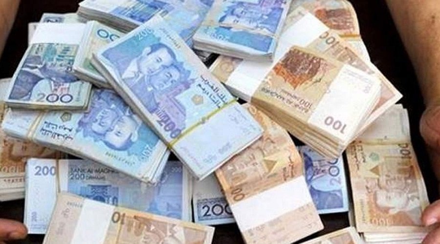 توقيف مدير وكالة بنكية متورط في اختلاس 3.5 مليون درهم