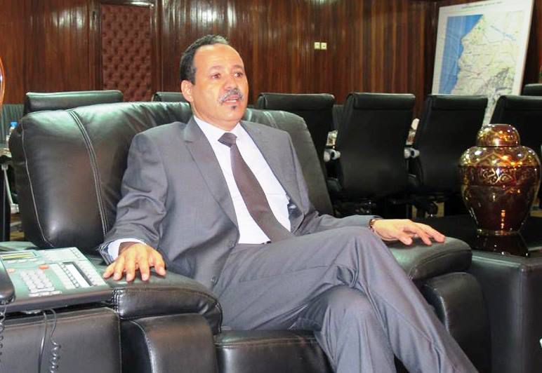 عضو جماعي بإقليم أسفي يتهم العامل السابق بابتزاز مقاول والداخلية تأمر بفتح تحقيق