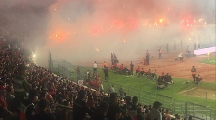 مصرع مشجع وإصابة آخرين قبل مباراة الوداد والجيش والأمن يعتقل 6 أشخاص