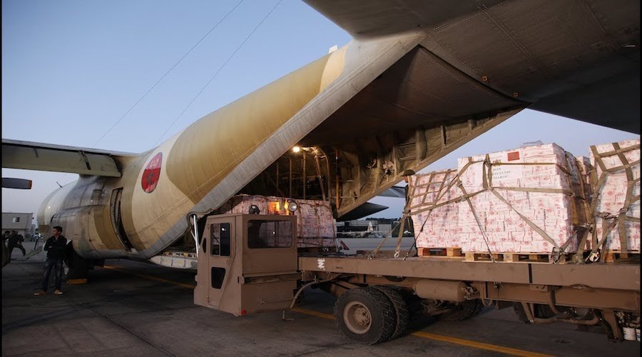 المغرب يرسل 8 طائرات محملة بمساعدات إنسانية إلى لبنان