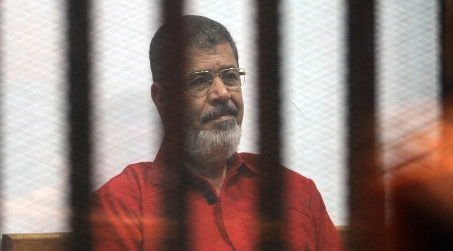 عاجل.. وفاة الرئيس المصري السابق محمد مرسي أثناء محاكمته