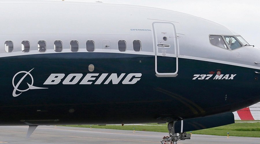 بوينغ تعترف بتغاضيها عن خلل في طراز "737 ماكس"