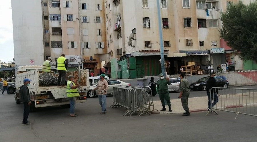 السلطات تغلق أحياء بالدار البيضاء لتطويق بؤر عائلية