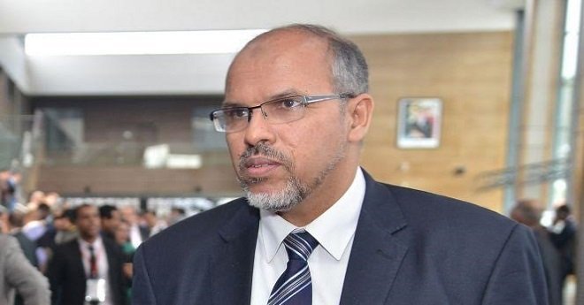 اتهامات لمدير ديوان رئيس الحكومة بعرقلة التكوين المهني