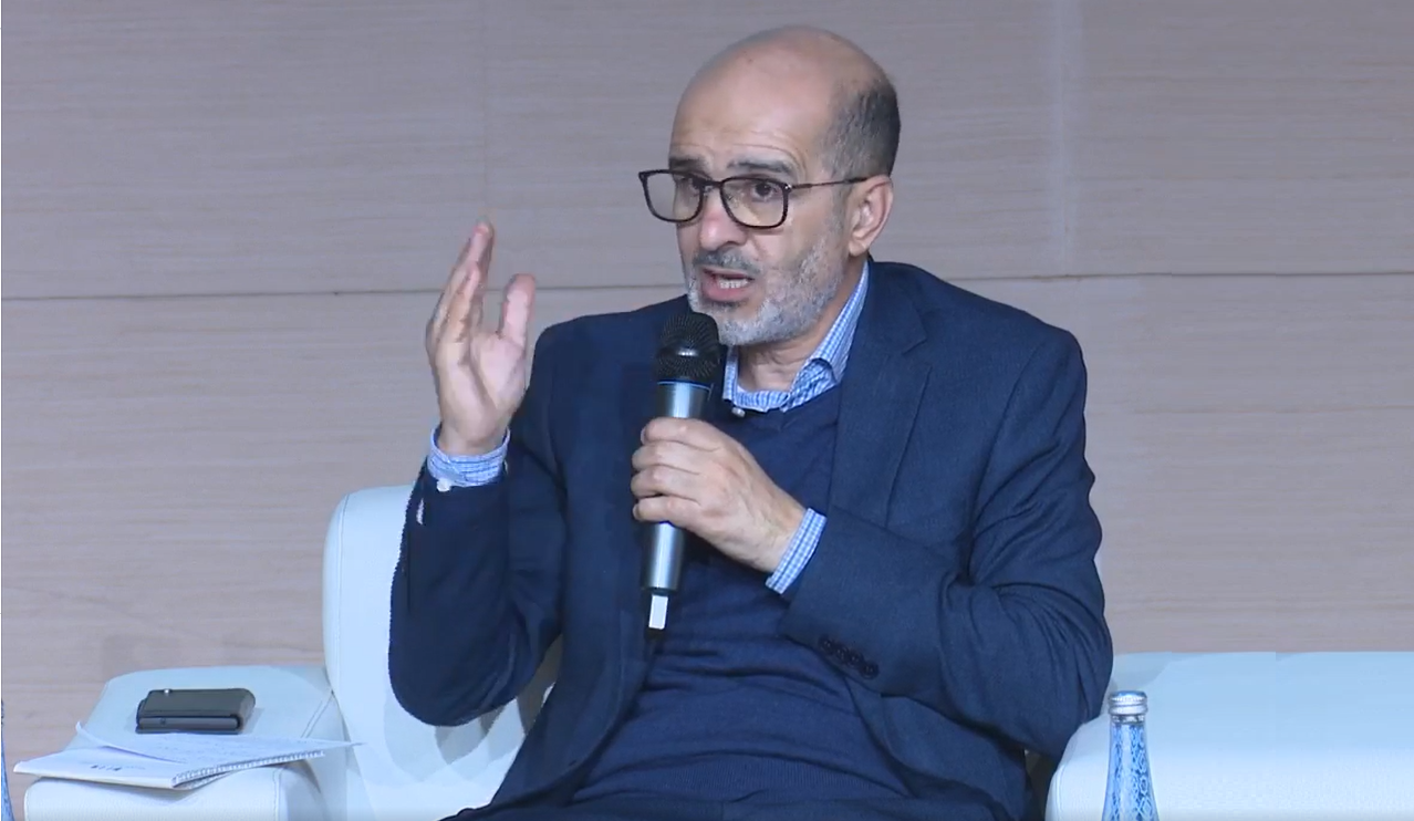 الأزمي: الإعفاء الضريبي والجمركي لمستوردي الأبقار واللحوم الحمراء