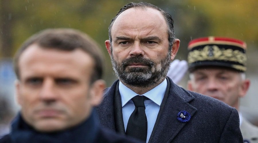 استقالة الحكومة الفرنسية