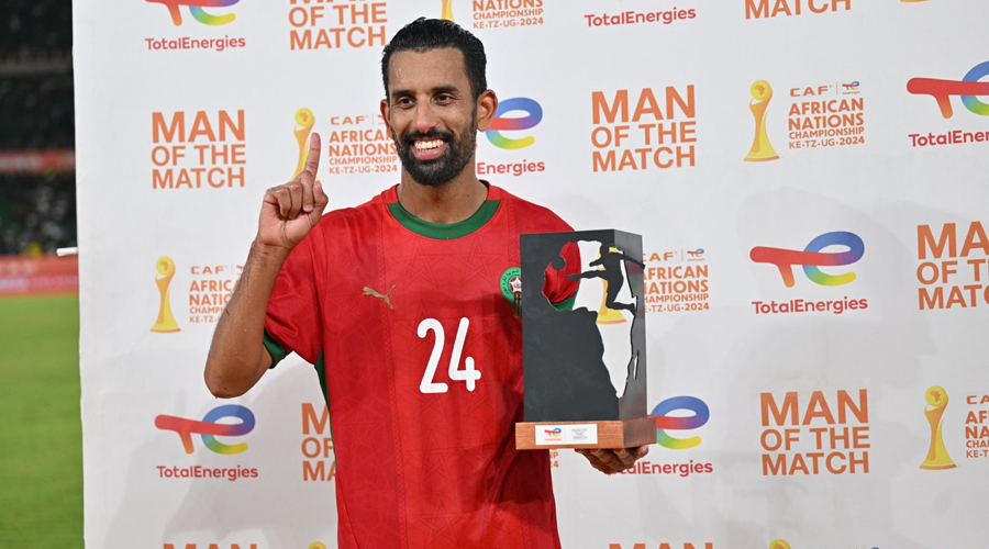 وهبي ينصف حريمات بعد تجاهل الركراكي: "مشروع محترف.. ولا ننظر للماضي"