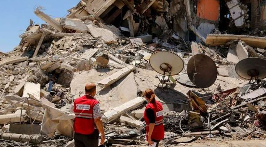 إسرائيل تقصف موكبا للهلال الأحمر وعدد الشهداء يرتفع إلى 1100