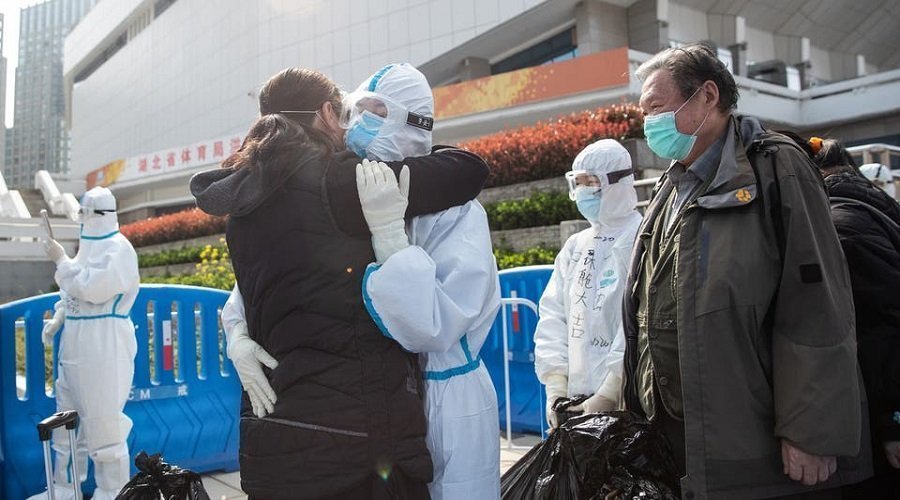 مسؤول صيني : سيتم القضاء على وباء كورونا بالعالم في هذا التاريخ