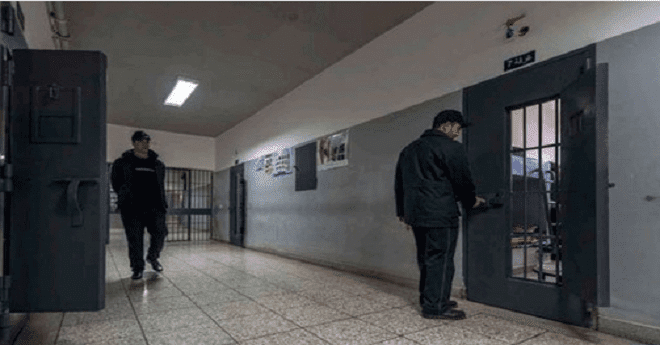 هذا عدد السجناء الذين استفادوا من حملة الكشف عن "السيدا"