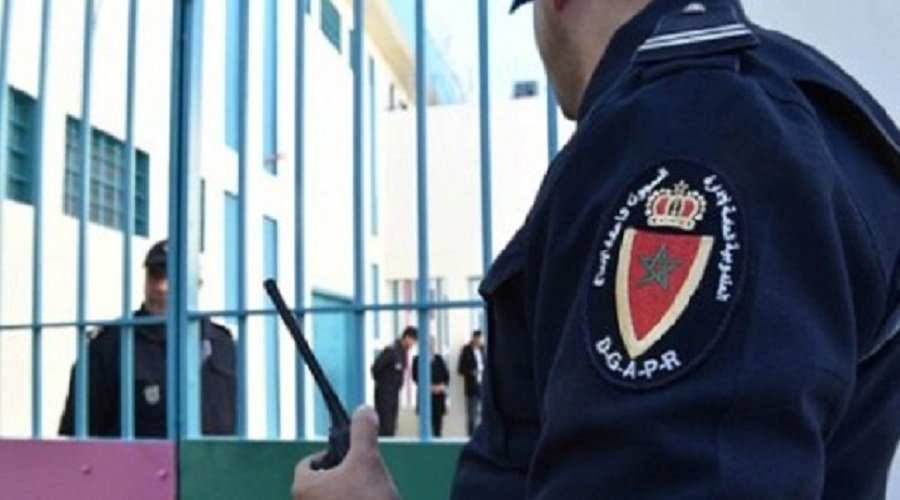 فرار نزيل بسجن طنجة يطيح بثمانية موظفين