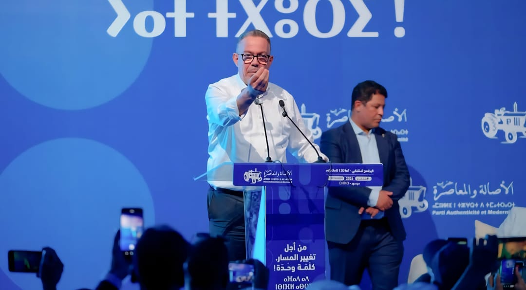 لقجع يضع شرق المملكة أمام وعود تنموية.... طريق سيار للناظور وربط كرسيف بالميناء وتعهد بضبط الأسعار