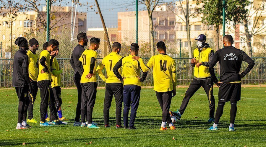 المغرب الفاسي يسعى للتخلص من ندياي  وشكري