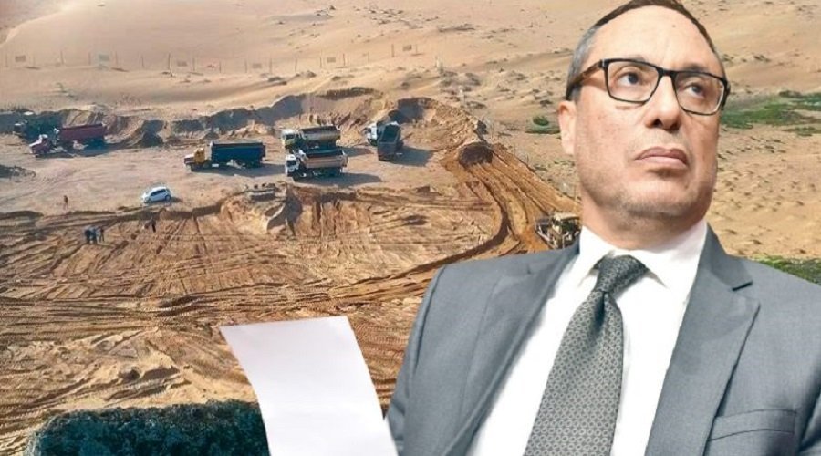 فضيحة تهز وزارة التجهيز والنقل