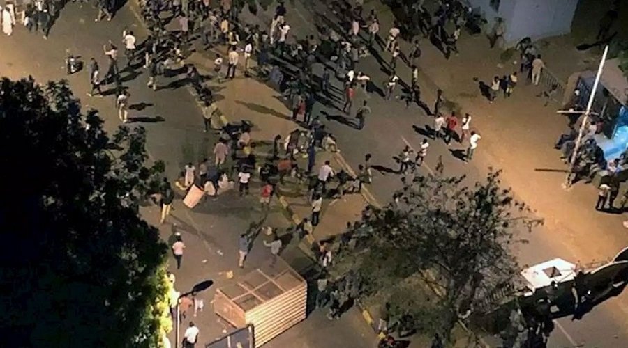 قتلى وجرحى في انفجار قنبلة يدوية خلال حفل زفاف