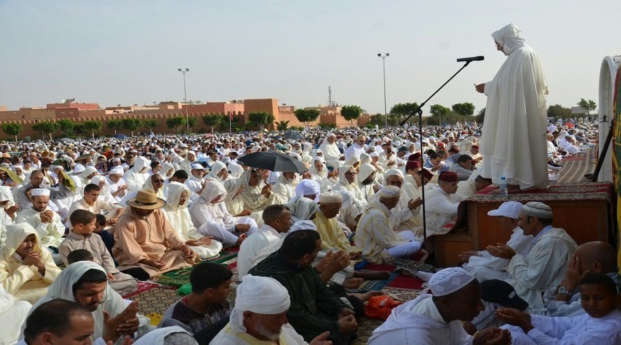 وزارة الأوقاف تمنع إقامة صلاة العيد بالمصليات والمساجد