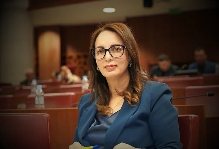سياسة