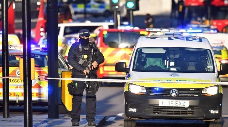 قتيل وجرحى في حادث طعن بلندن