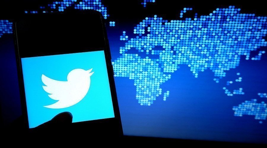 تويتر يتعرض لعملية قرصنة ضخمة وبايدن وأوباما وغيتس في قلب العاصفة