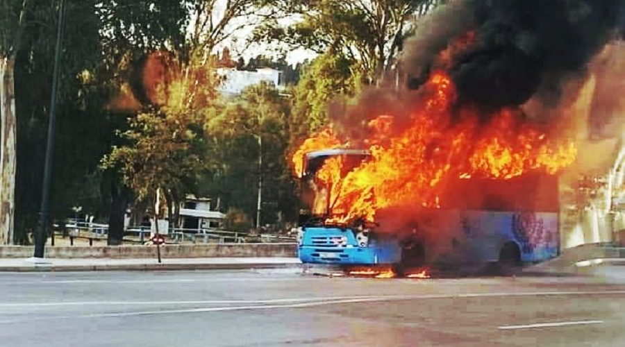 نجاة 30 تلميذا من موت محقق بعد احتراق حافلة تقلهم بطنجة