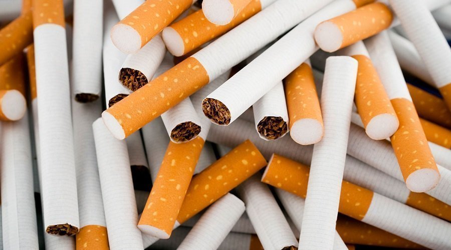 المدخنون يستقبلون العام الجديد بزيادات صاروخية في أسعار السجائر