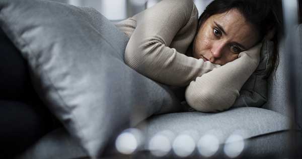 الاكتئاب يحرم جسمك من تجديد طاقته خلال النوم